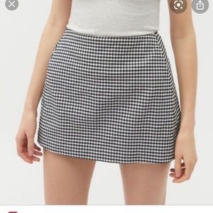 UO MINI SKIRT gingham never worn